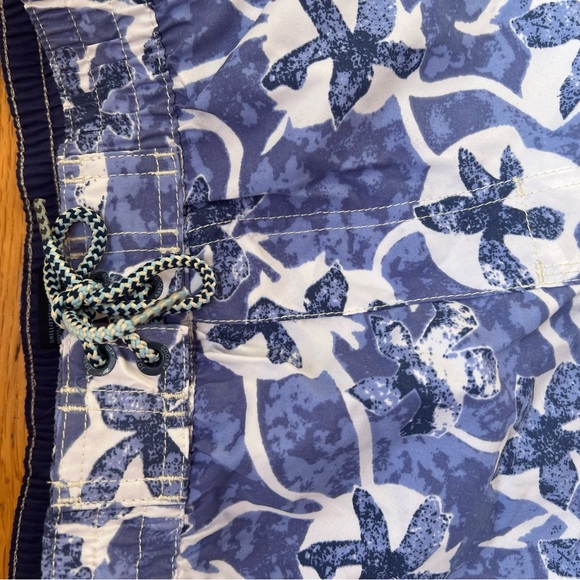 JOSEPH ABBOUD SWIM TRUNKS BRAND NEW - Picture 3 of 5
